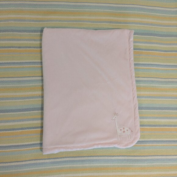 ⭐ Carter's Pink & White Giraffe Reversible Super Soft Baby Blanket - Picture 1 of 6